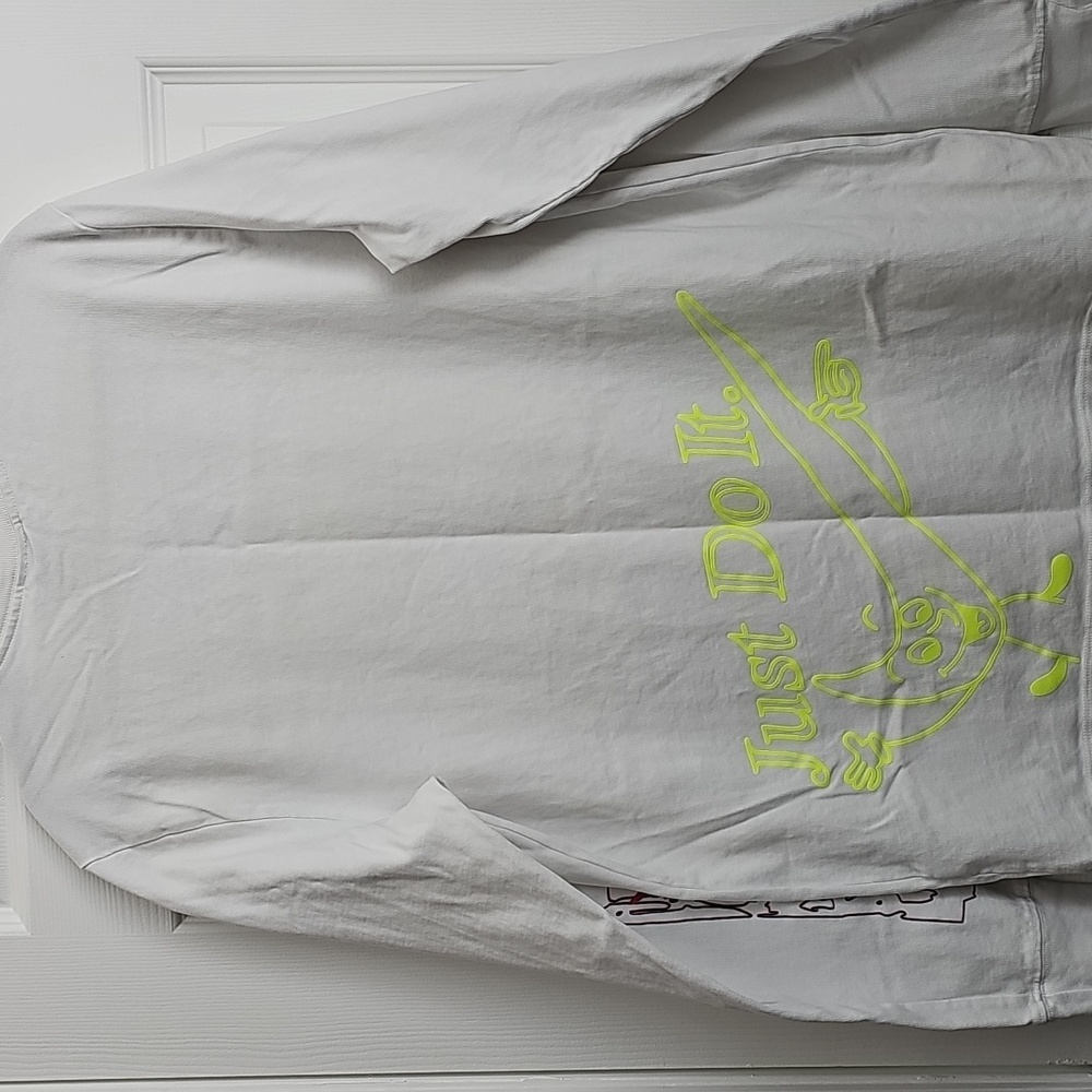 Nike White Long Sleeve Tee with Neon Graphics - Picture 10 of 11